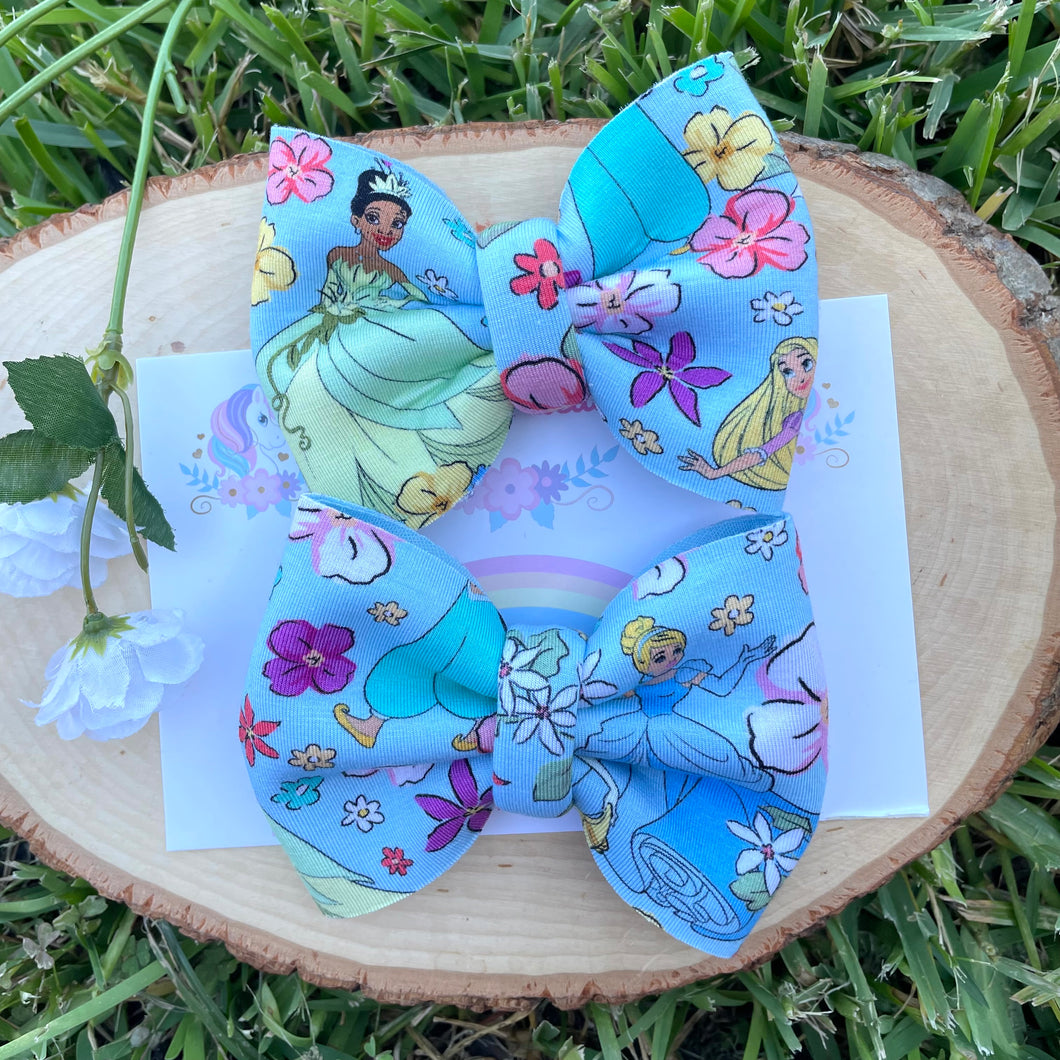 Frog/Slipper Princess Puff Piggie Bows