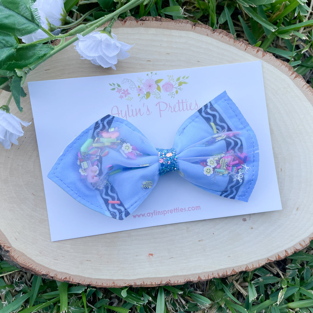 Blue Crayon Shaker Bow