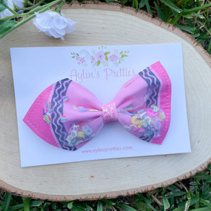 Pink Crayon Shaker Bow