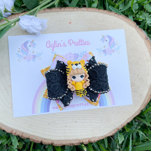 Lion Girl Ribbon Bow
