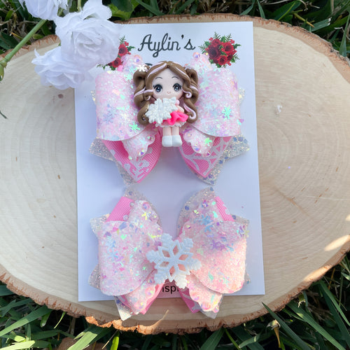 Snowflake Girl Ribbon Piggies