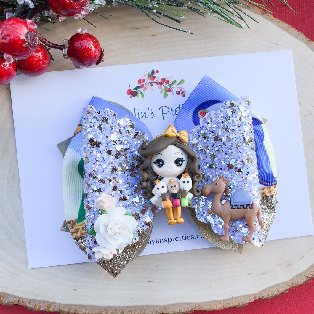 Tres Reyes and Girl Ribbon Bow