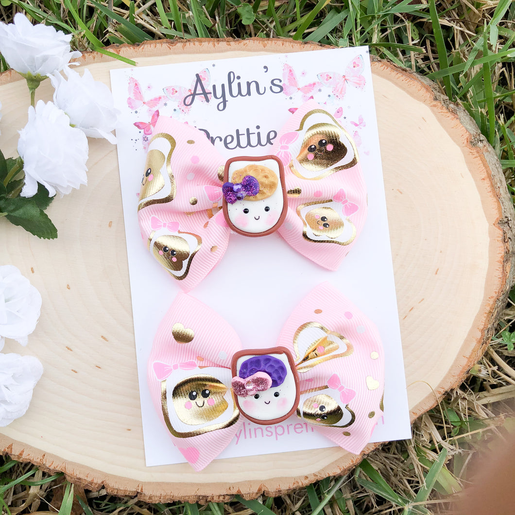 PB&J  Ribbon Piggies