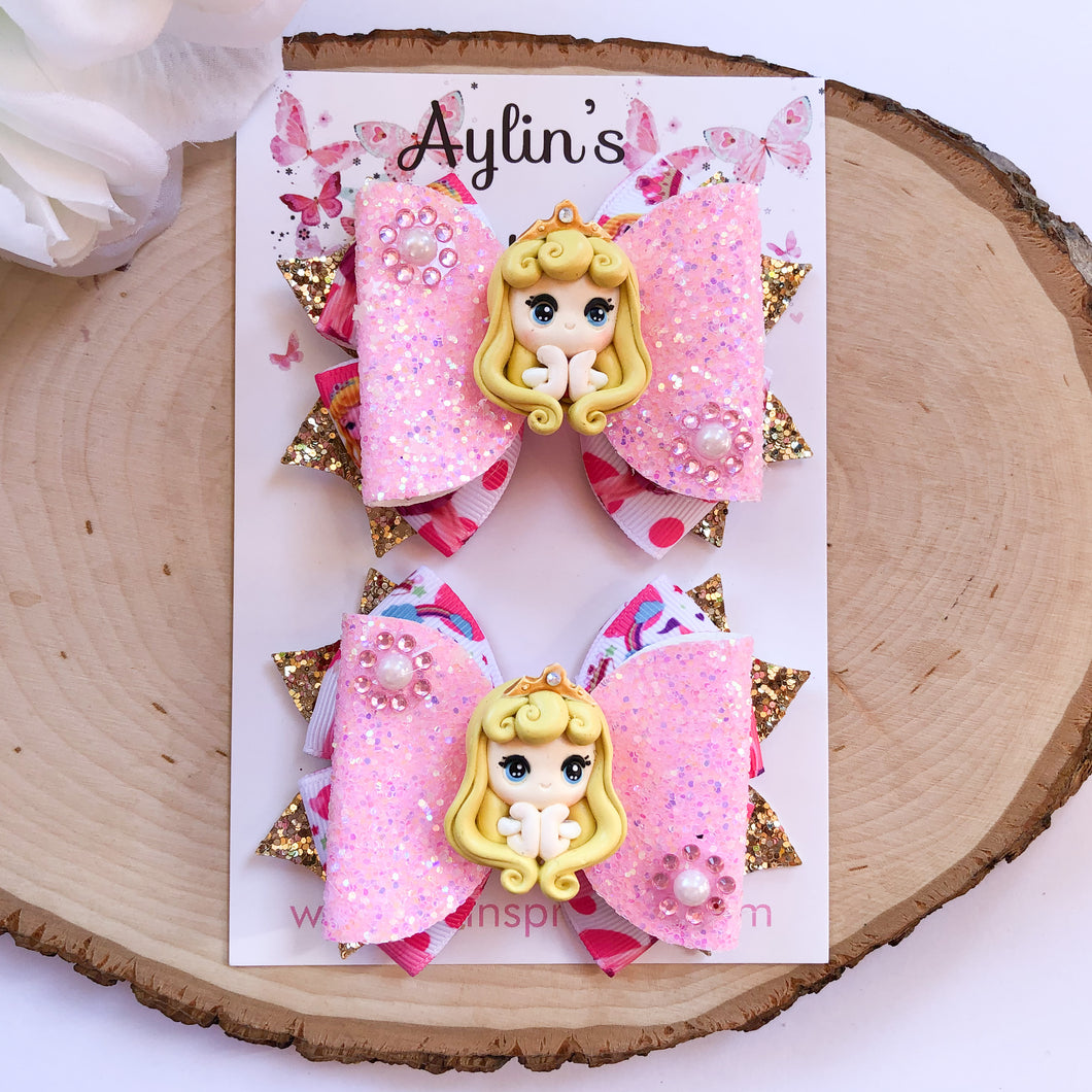 Sleeping Princess Face Ribbon Piggies
