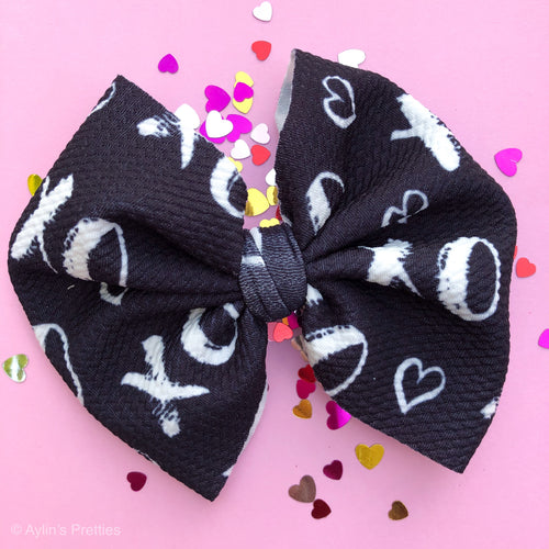 XOXO Big Bow
