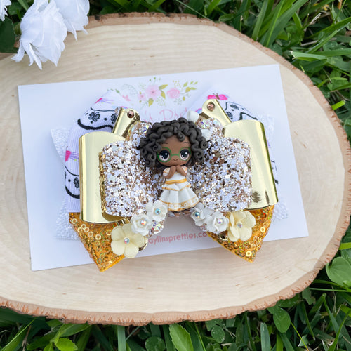 Young Charming Girl Ribbon Bow