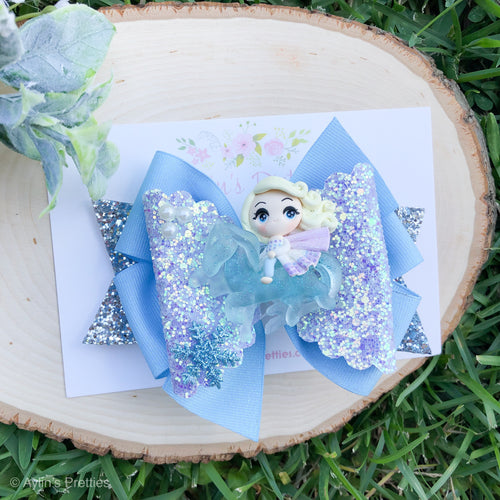 Ice Blonde Princess on Horse OTT Bow lights up)