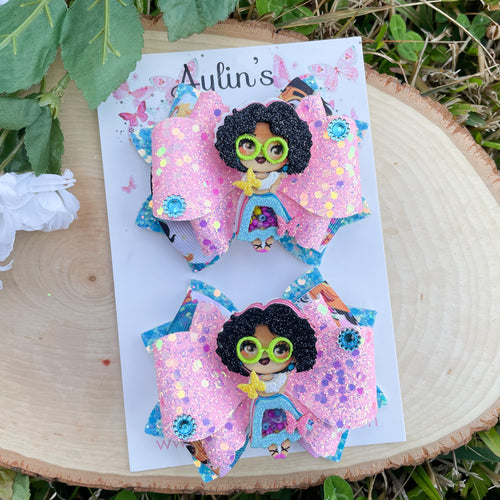 Glasses Sister Shaker Ribbon Piggies