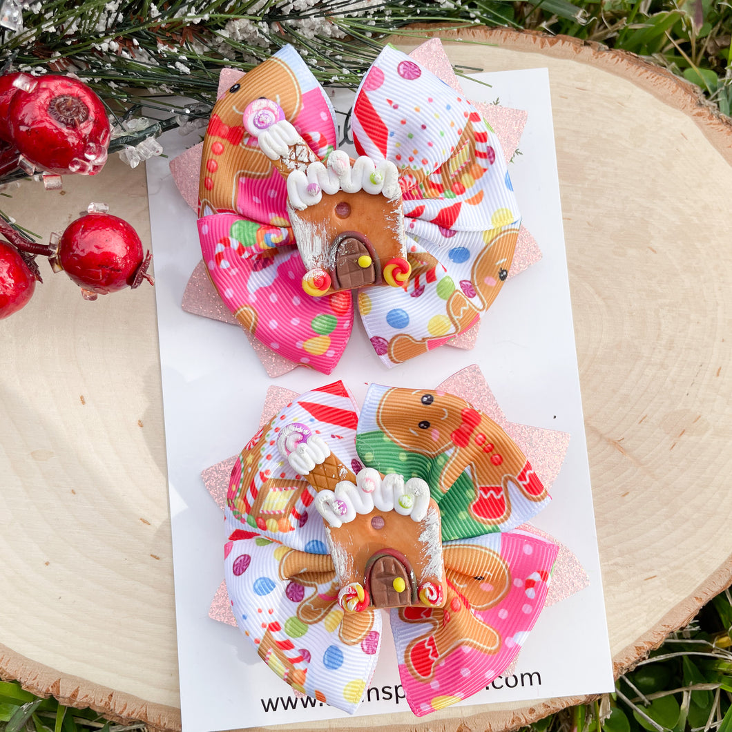 Gingerbread Houses Ribbon Piggies