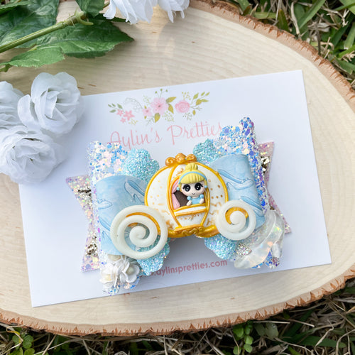 Glass Princess in Carriage