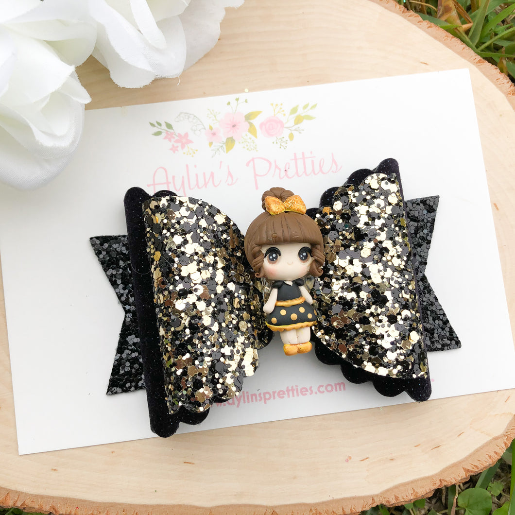 Black and Gold Dress Girl
