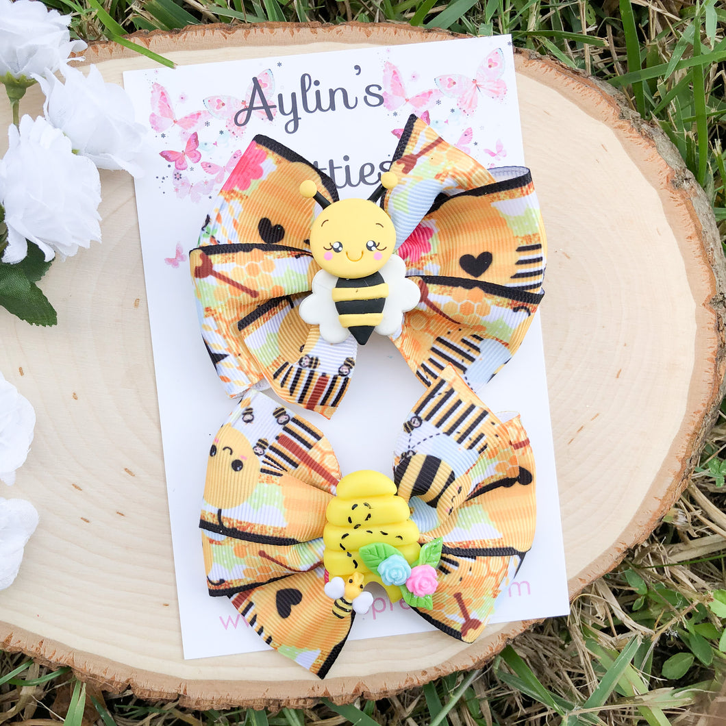 Yellow Bee Ribbon Piggies