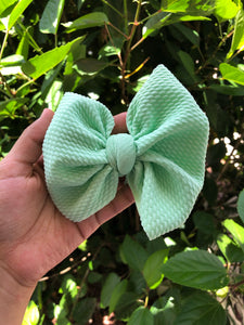 Pistachio Big Bow