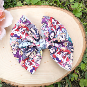 Small scale Princesses Fabric Bow
