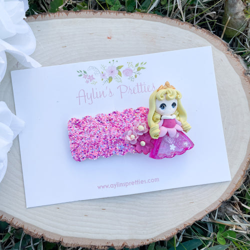 Sleeping Princess Shaker Clip